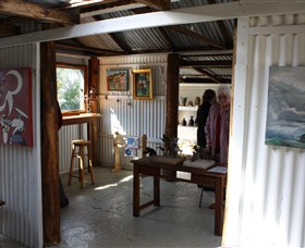 Tin Shed Gallery - Port Augusta Accommodation