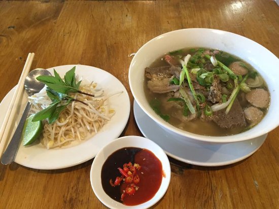 Lan's Vietnamese Restaurant - Port Augusta Accommodation